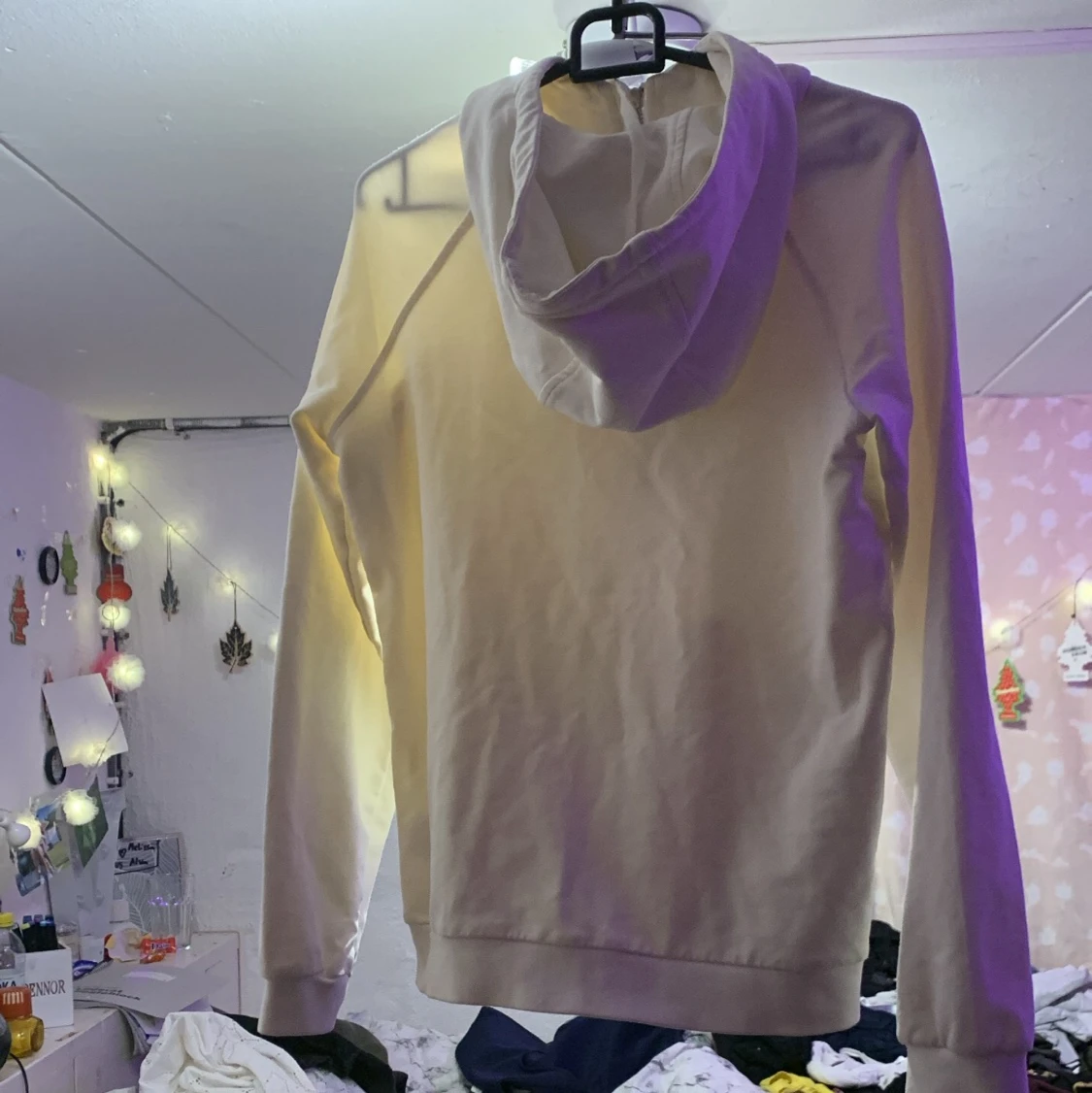 Vit tränings kofta med dragkedja  - 90