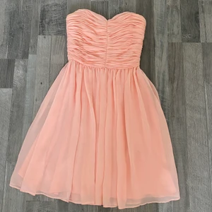 KappAhl Pink Coral Dress Size 34 - Description: Light pink short coral dress Size: 34  Material: 100 % polyester  Condition: Good/New