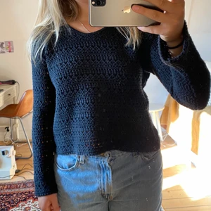 Tröja - Stickad tröja med vidare armar