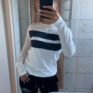 Långärmad tröja - Snygg skön tröja med två ränder