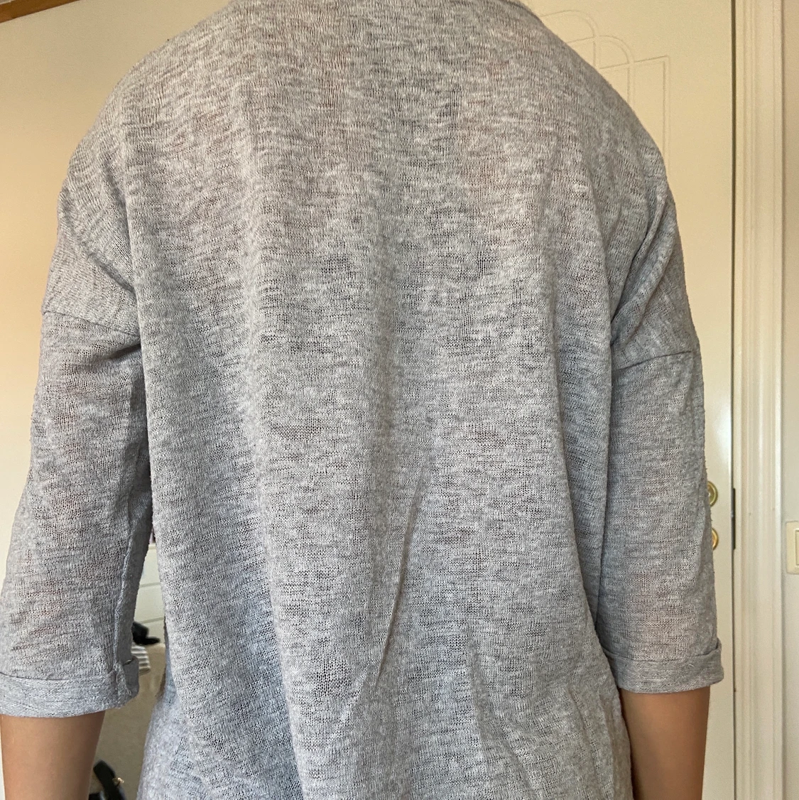 Grå tröja - 90
