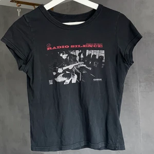 Brandy t-shirt - Skön t-shirt från brandy Melville!!😍 använd ca 6 gånger så i fint skick! Bjuder på frakten❤️