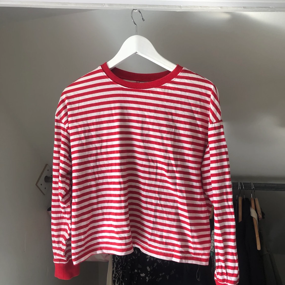 H&M tröja med randigt mönster, strl S - 90