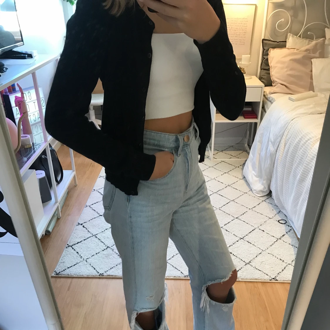 Svart kofta med knappar