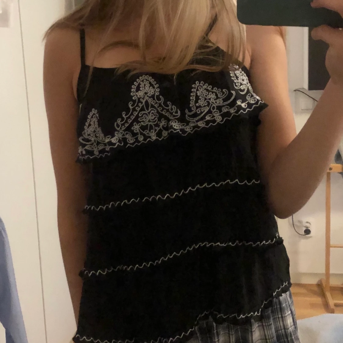 Linne med mönster - 90