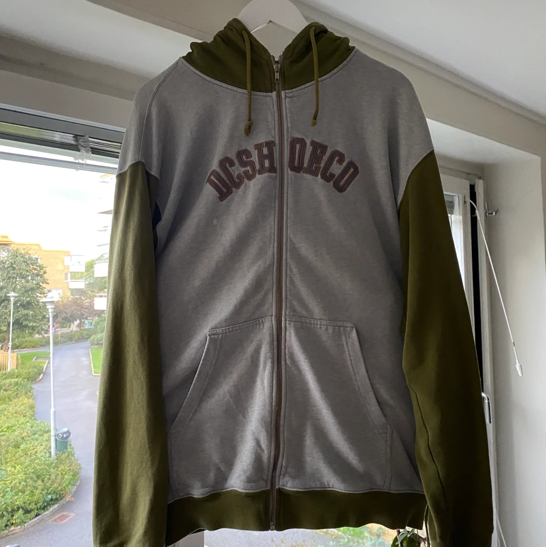 Dc shoes hoodie - 91