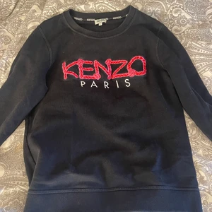 Kenzo sweatshirt  - Skriv för  mer info🌸 storlek. M