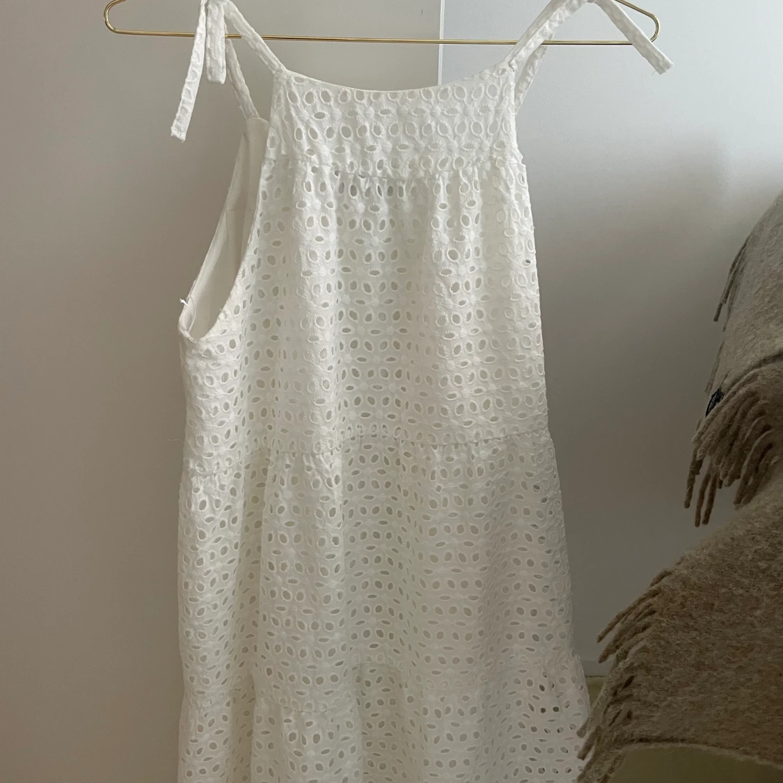 Vit klänning - 90