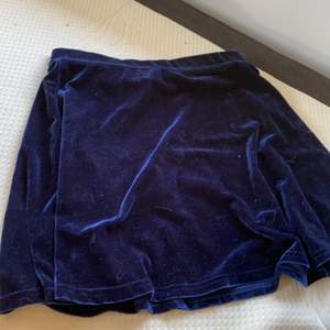 Skön kjol från Cubus, storlek 158/164, pris 80kr ink frakt 