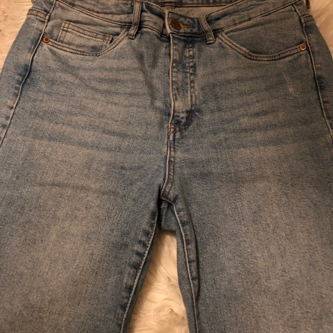 Utsvängda jeans  - 90