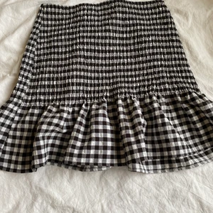 Kjol  - Kjol från HM i storlek S. Aldrig använd