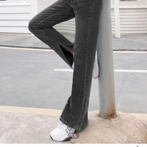 Grå svarta jeans  - Aldrig använda 