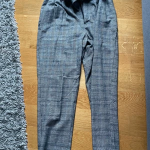 Rutiga byxor - Använda 2 gånger.