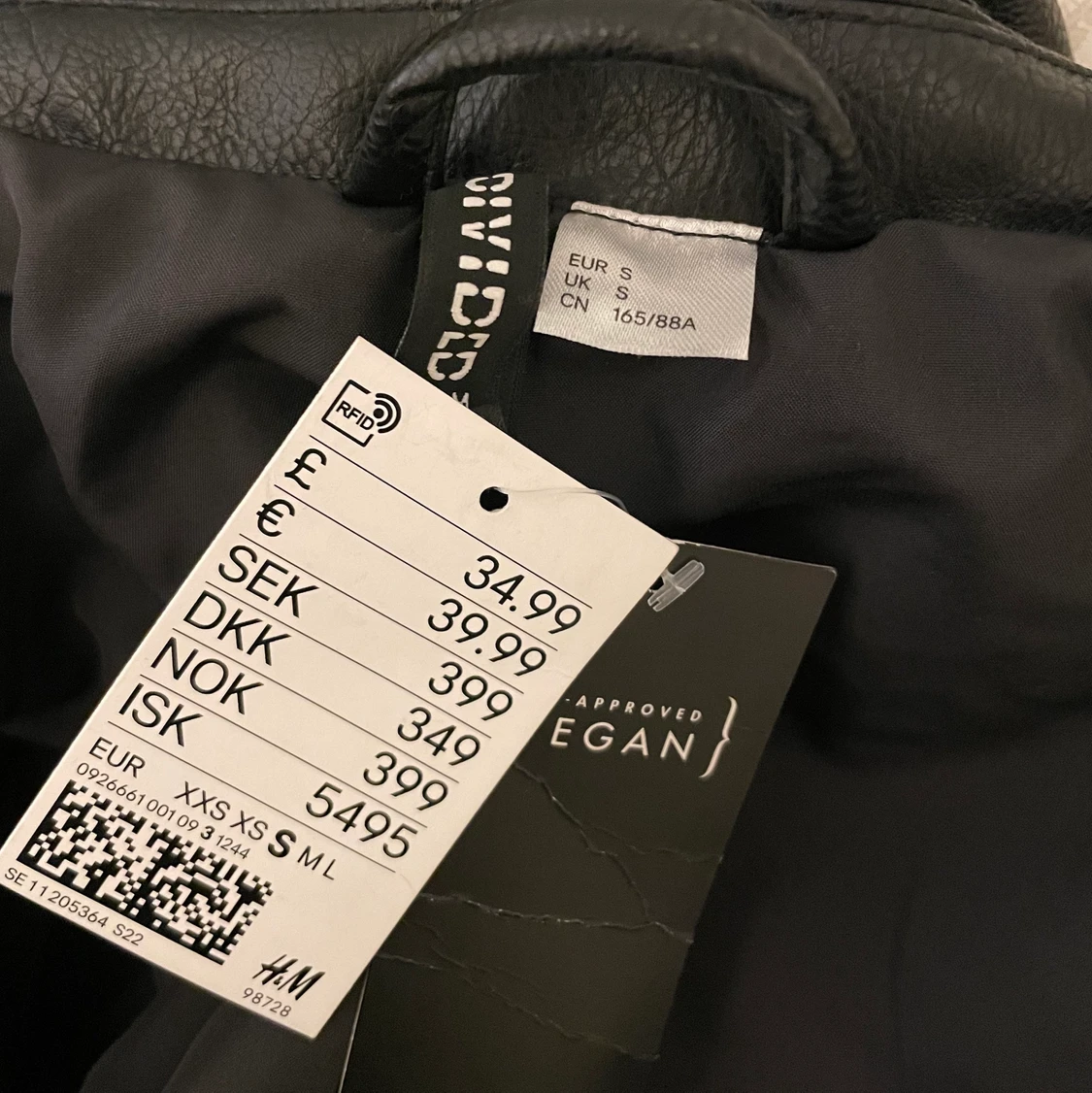 Skinn/läder jacka i storlek s - 90