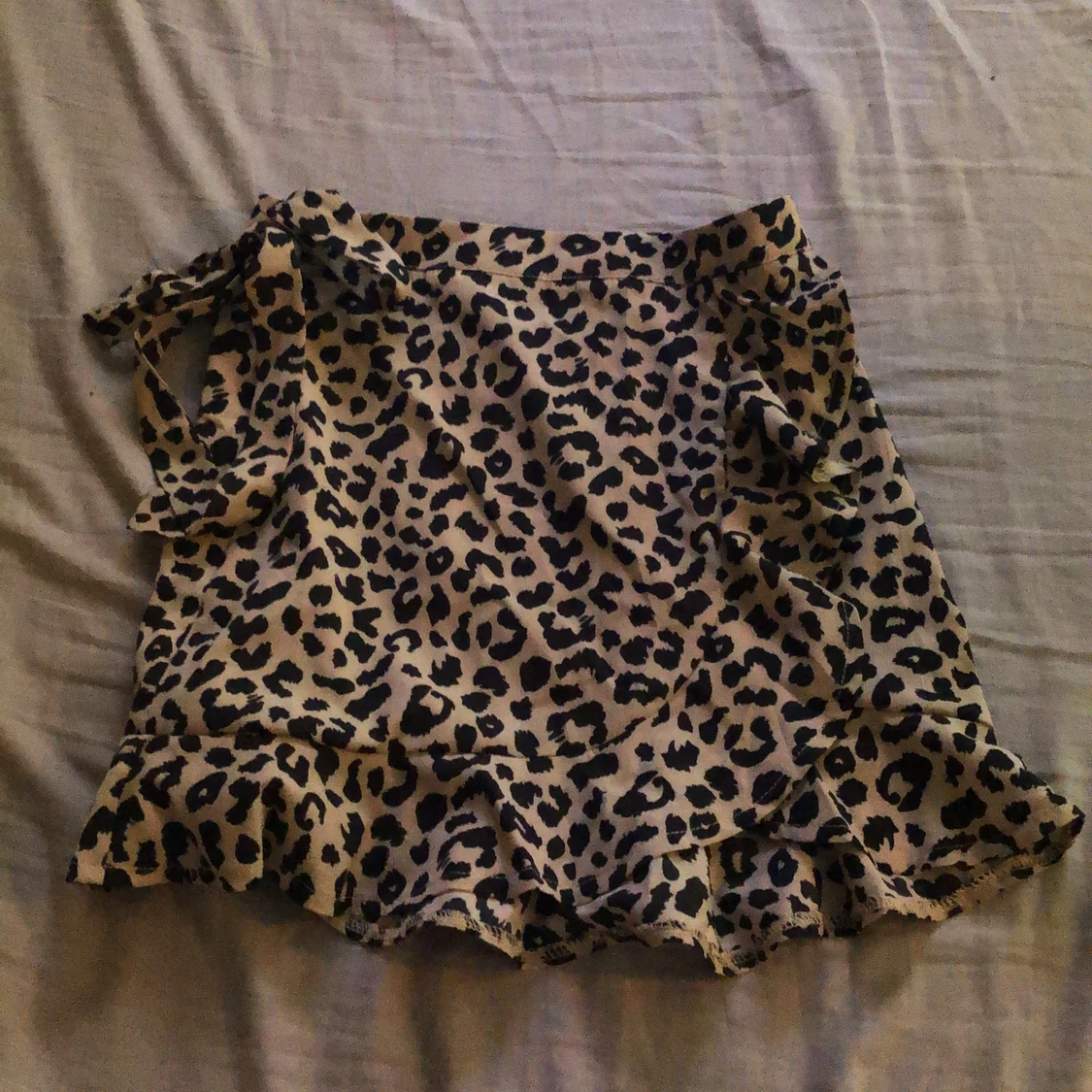 Leopard kjol från shein        - 90
