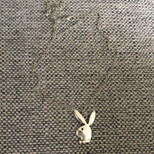 Halsband  - Säljer mitt halsband 