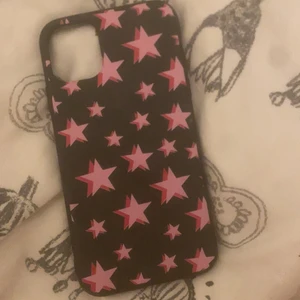 Mobilskal  - Svinsnyggt mobilskal som passar iPhone 11, säkert andra också 