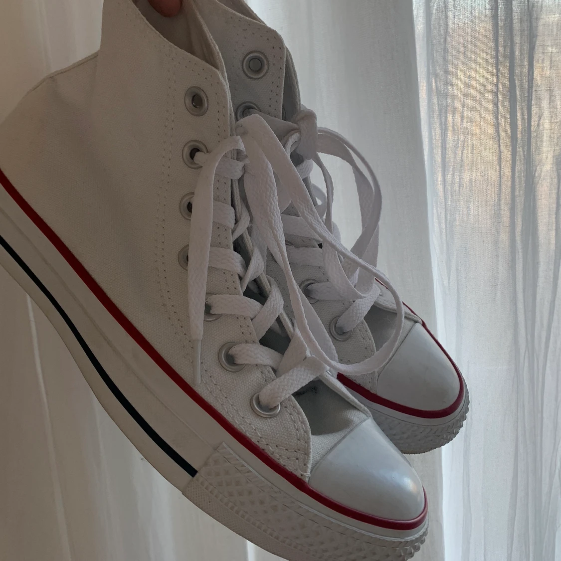 Vita converse