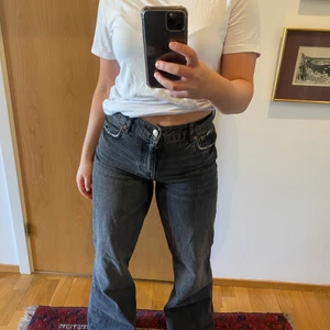 Zara jeans lågmidjade - Strl 38, vid intresse snap: tilde0333