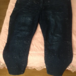 Strl 48 - Byxor med glitter från bonprix saljes 