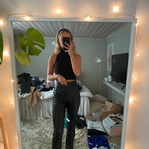 Skinnbyxor   - Skinnbyxor från nakd, använda fåtal gånger.