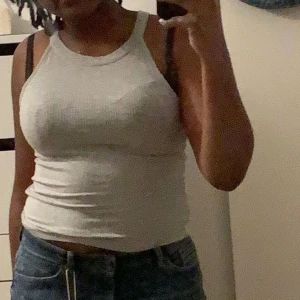 Topp - Snygg grå topp från Cubus i storlek XS-S 