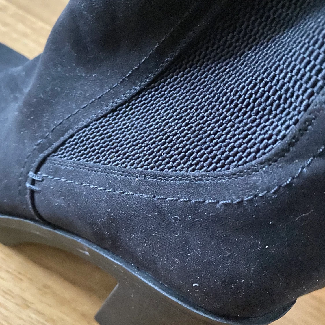 Svarta stövletter  - 90