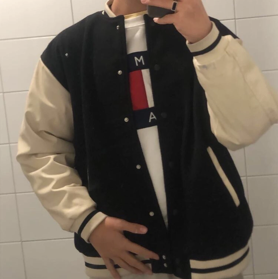 Varsity jacka för både killar och tjejer