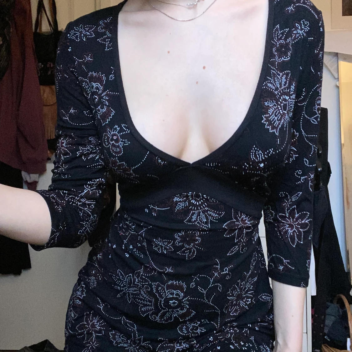 Knytbar klänning - 90