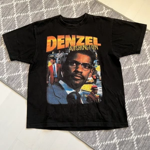 Denzel Washington Graphic tee - Size: M-L (One size). 