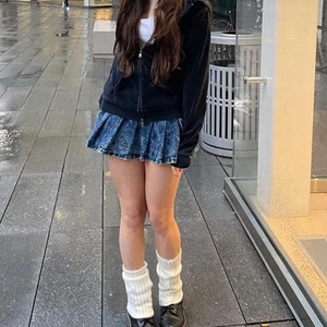 Jeans kjol - Jeans kjol köpt från SHEIN. Använd ett par gånger men är i bra skick 