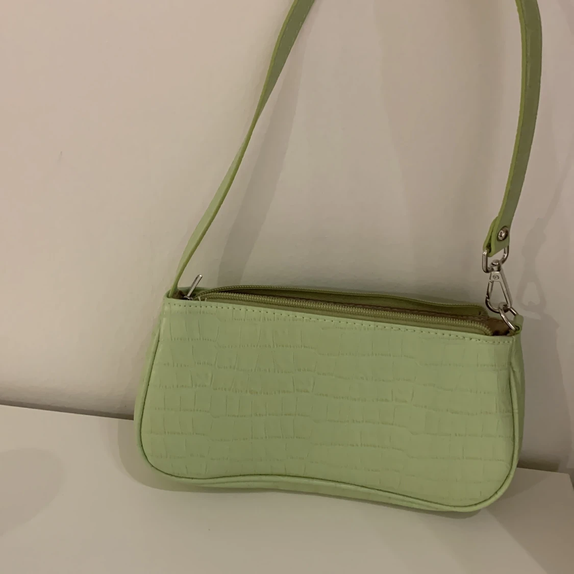 Grön baguetteväska  - 90