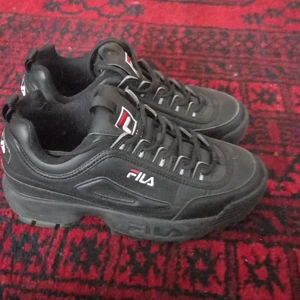 Sneakers - Chunky sneakers i gott skick