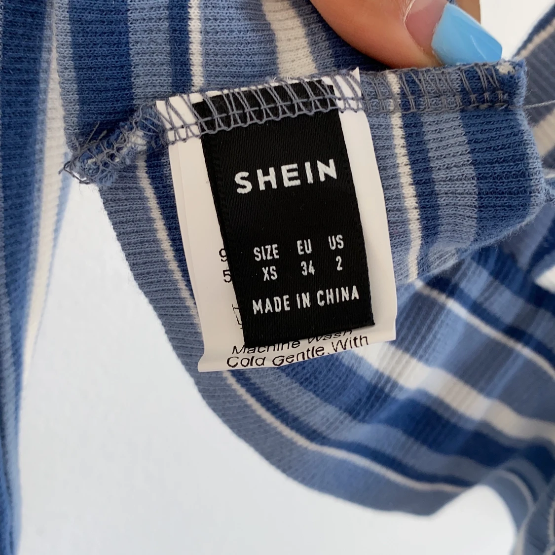Blå topp från SHEIN  - 91