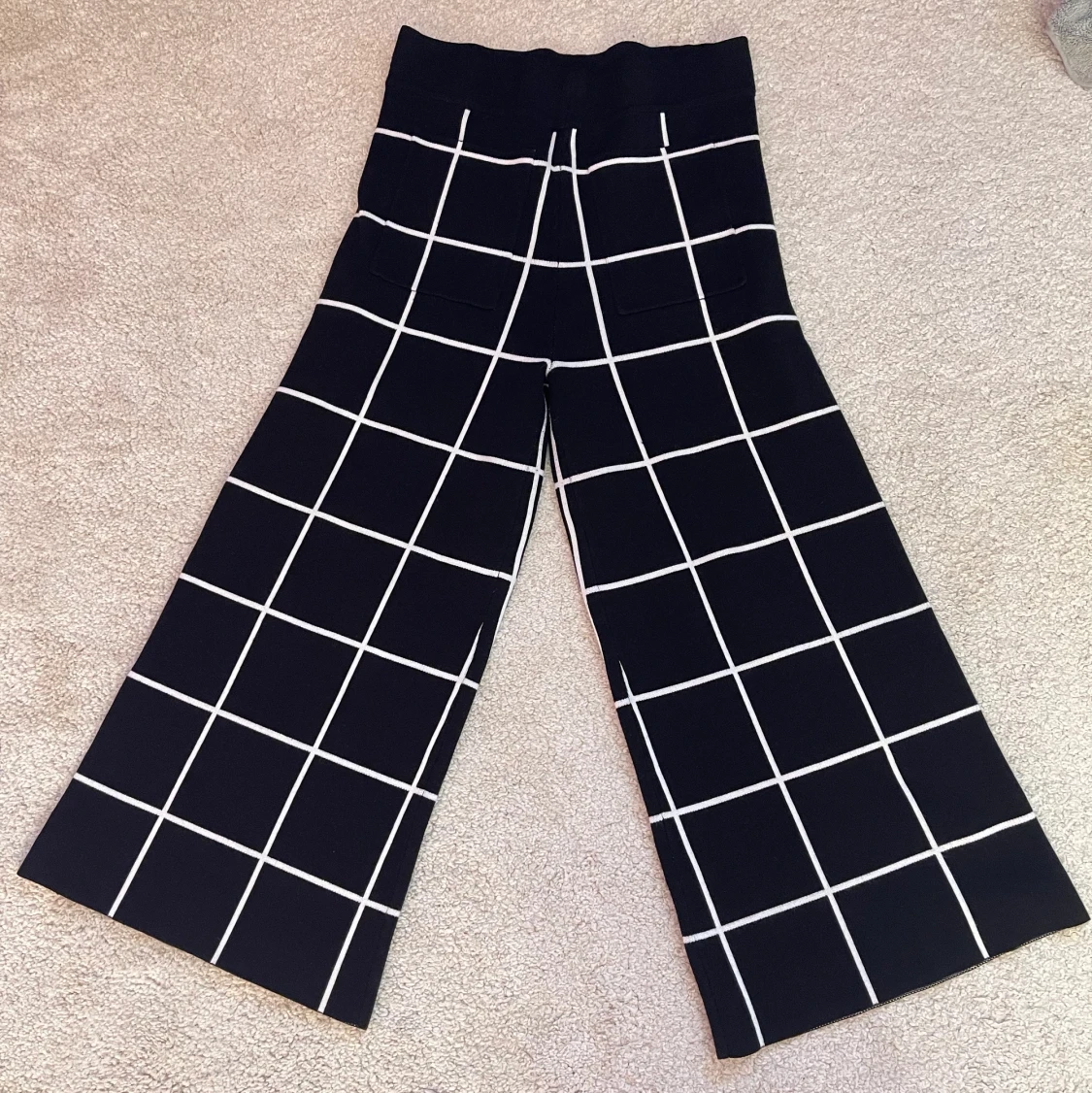 Mönstrad byxa dvart