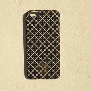 Mobilskal 🤜🤛 - 3 olika mobilskal, passar iPhone 6och 6s, kostar 5kr/st +frakt, kom på dm för mer information ℹ️💖😽