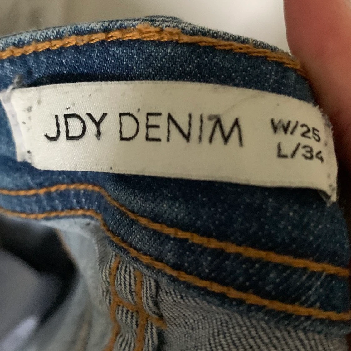 JDY köpt från Nelly strl 34 - 91