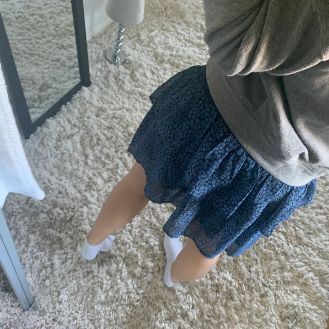 Super snygg volang kjol - 90