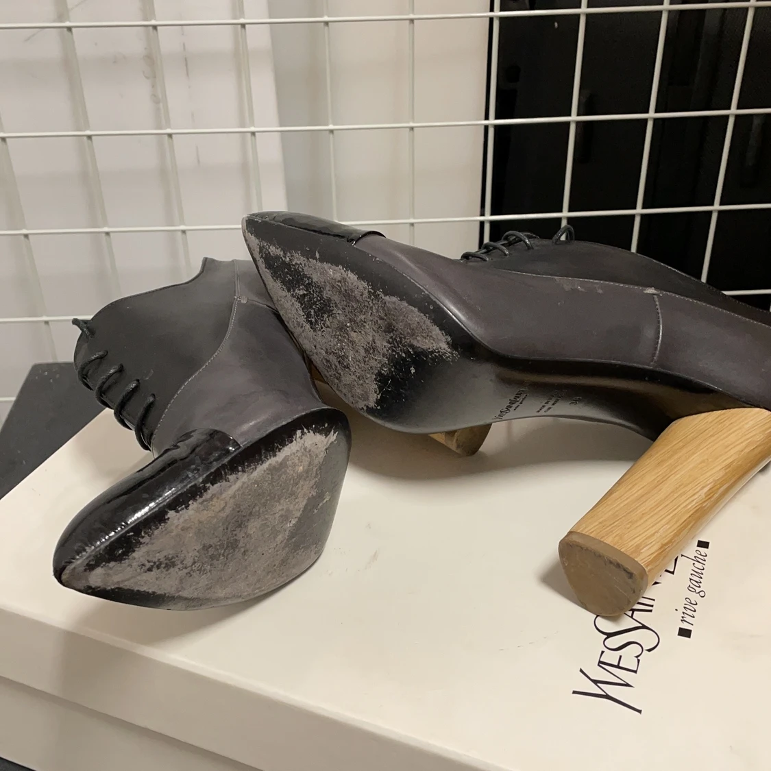 Yves saint Laurent skor - 91