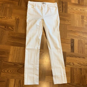 Acne Jeans  - Använda ett fåtal gånger, gott skick 