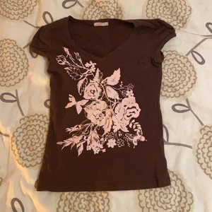 Brun tröja - Så fin tröja i bra skick! Skicka privat för fler bilder, skulle säga S/M men det står xs