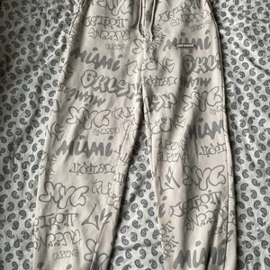 Rosa mjukisbyxor - Bra skick