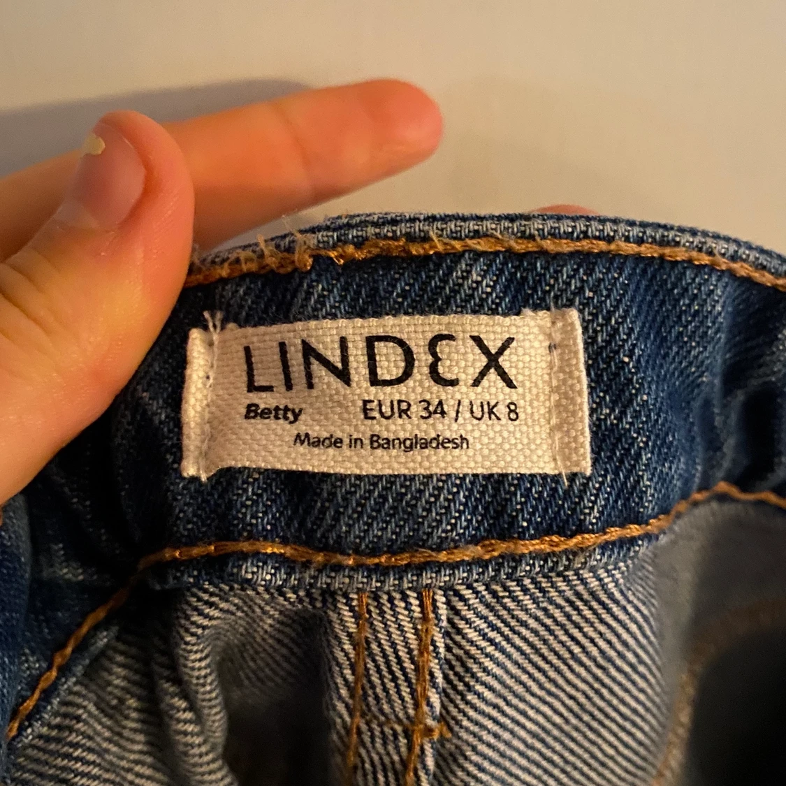 Oanvända Lindex jeans storlek 34 - 91