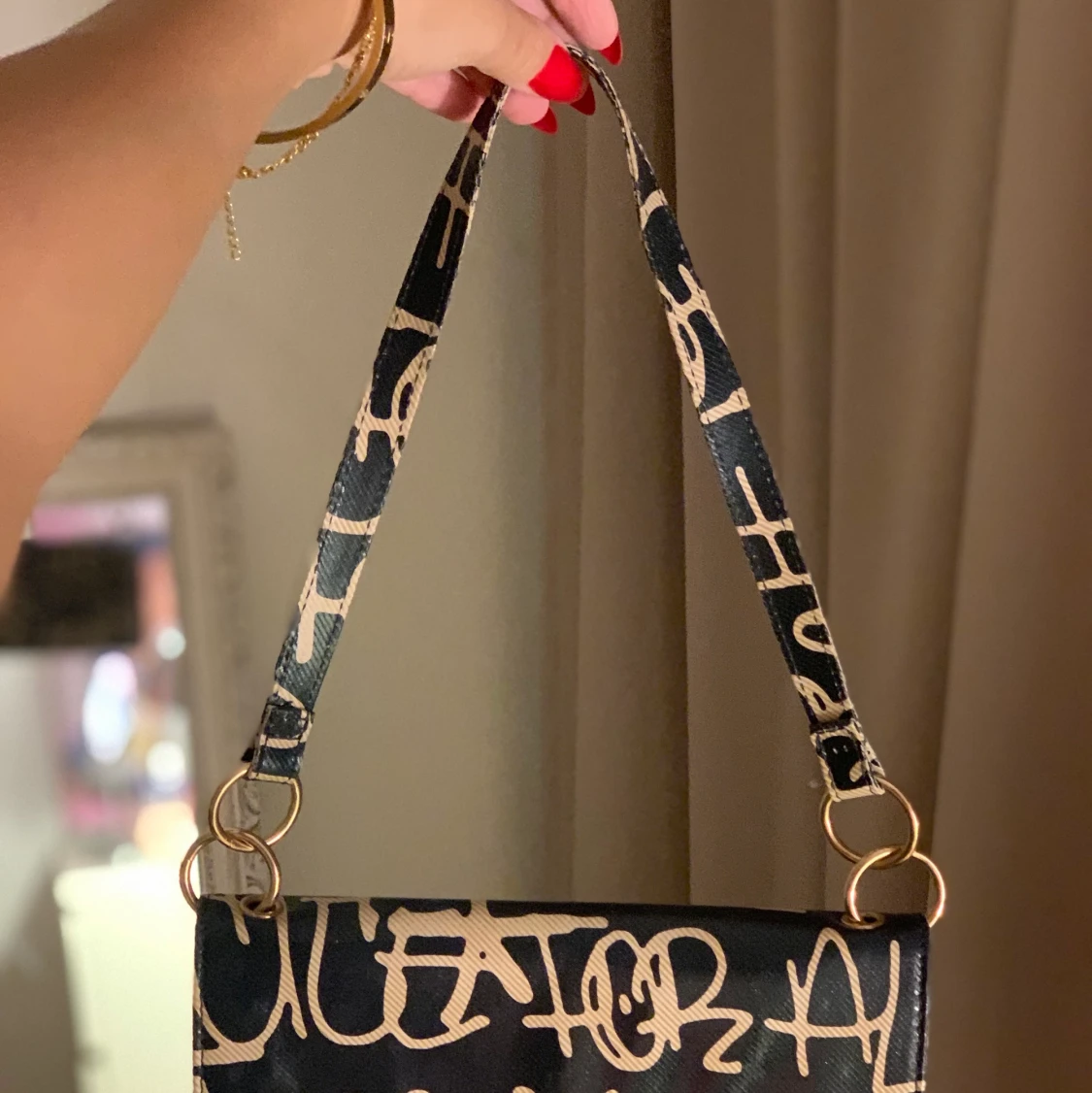 Mönstrad shoulderbag - 90