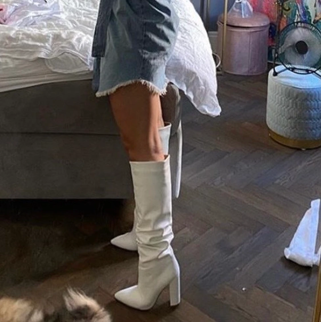 Vit/beiga boots med klack