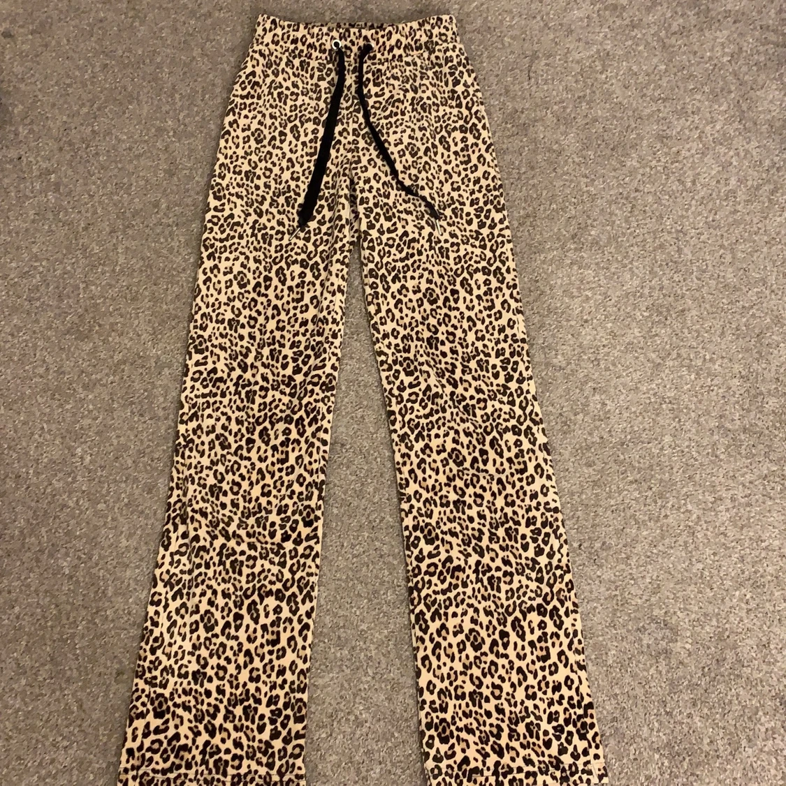 Leopard Mjukisbyxor  - 90