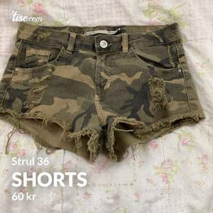 Säljer dessa shorts för jag inte använder dom.