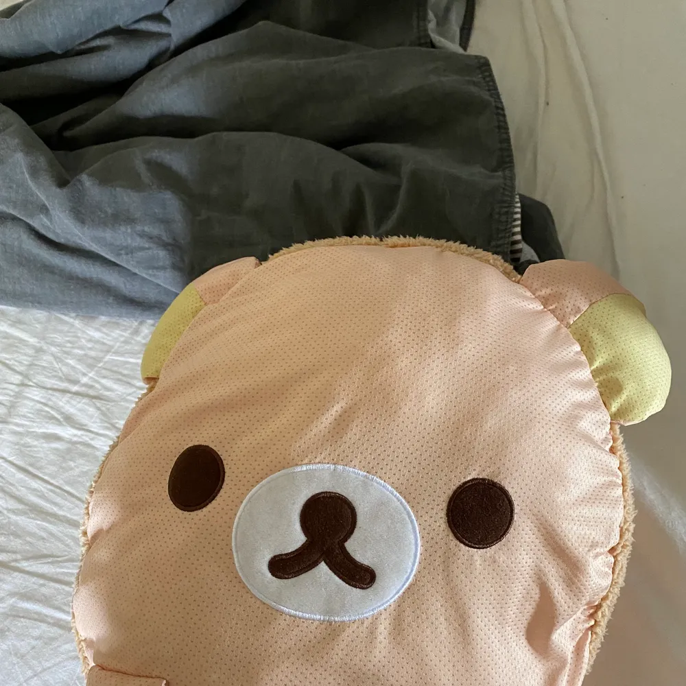 Rilakkuma kudde från Japan. Den är importerad. Väldigt rare. 250kr + frakt. . Övrigt.