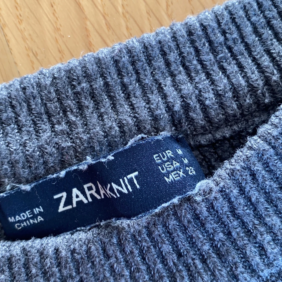 Stickad tröja  - 90