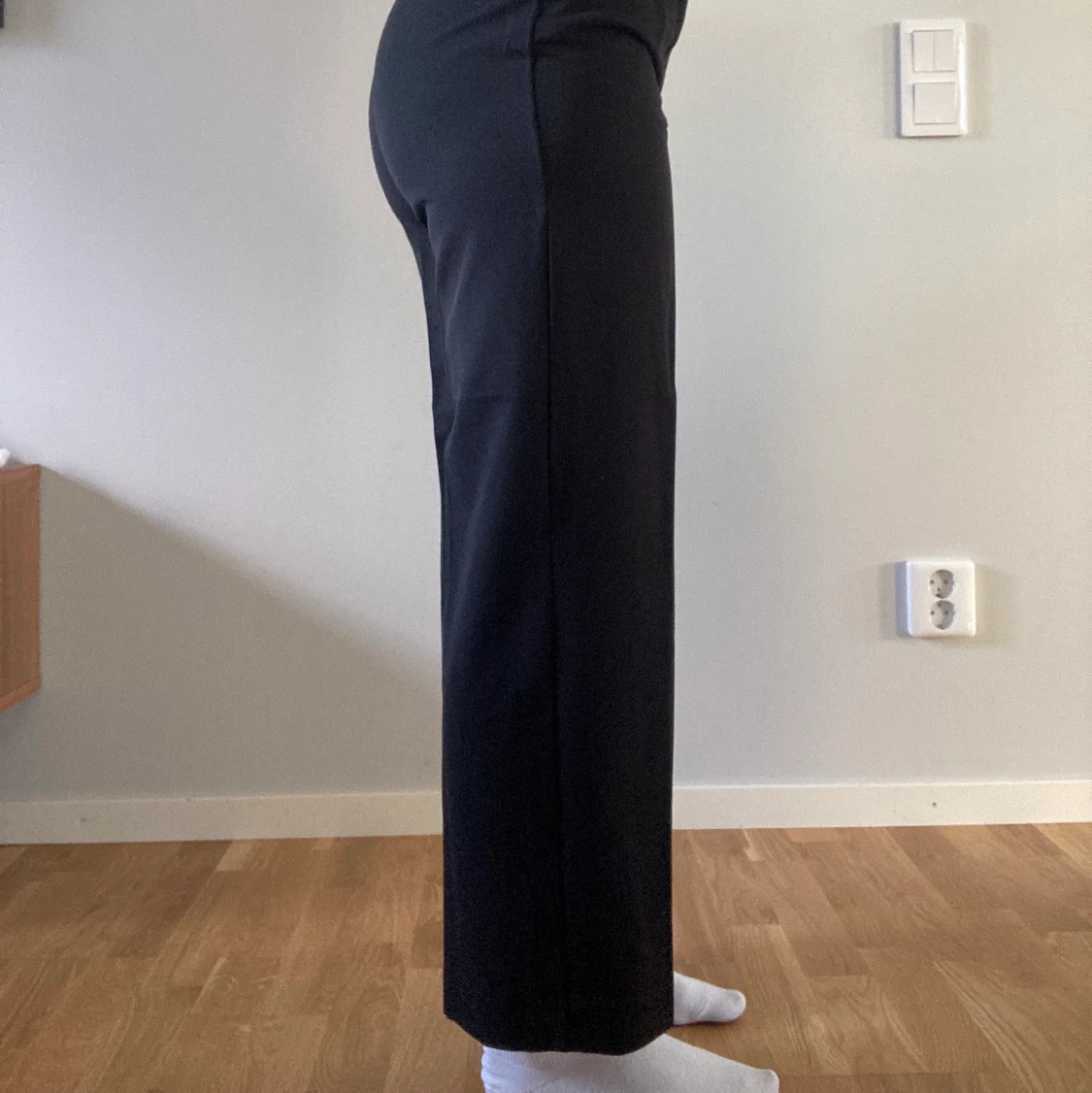 Svarta kostymbyxor  - 90